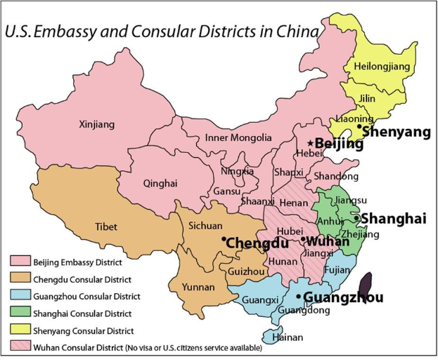 Farbcodierte Karte von China mit U.S.-Botschaft und Konsularbezirken mit erklärendem Text.