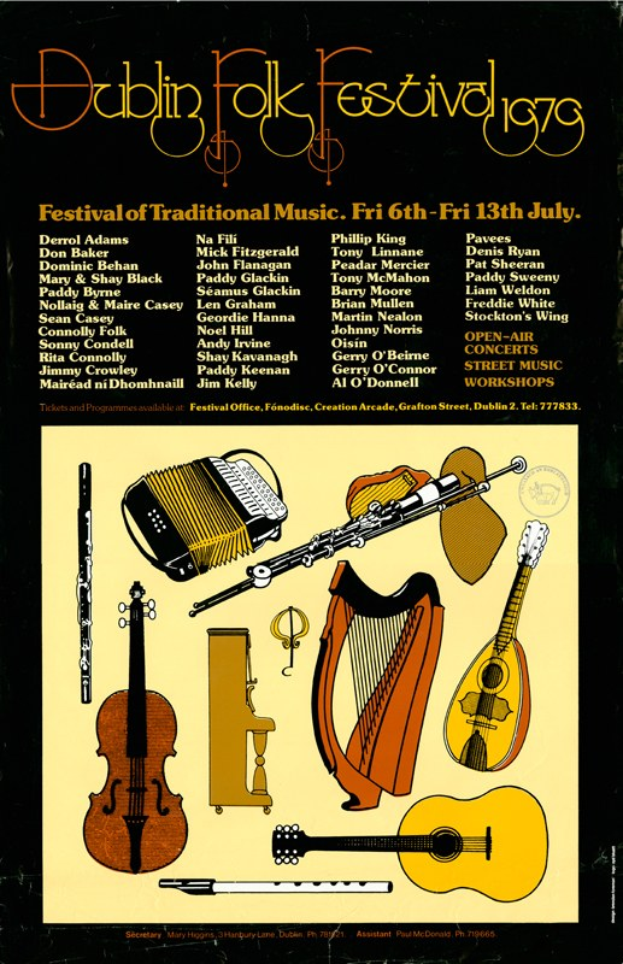 Plakat für das Dublin Folk Festival 1975 mit musikalischen Instrumenten wie Gitarre, Harfe, Flöte und Schlagzeugset sowie Textinformationen zum Festival.