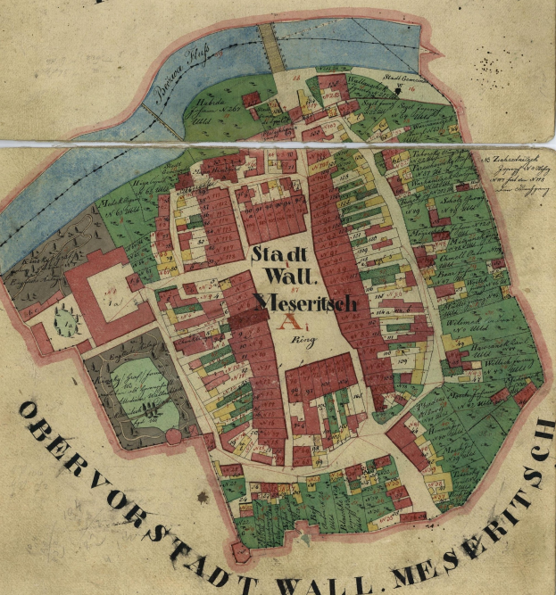Detailiertes altes Stadtplan von München, Deutschland, zeigt Straßen, Gebäude und Sehenswürdigkeiten mit Textanmerkungen.