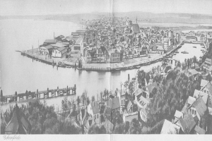 Ein altes Schwarz-Weiß-Foto von Eckenhofeld, Deutschland aus dem Jahr 1885, das zahlreiche Gebäude, Bäume und eine Brücke über ein Gewässer zeigt.