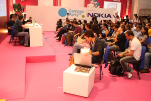 Kyle Cooke verrät schockierende Verabredung bei Cannes Lions 'Virtual Reali-Tea' Live-Podcast-Aufnahme